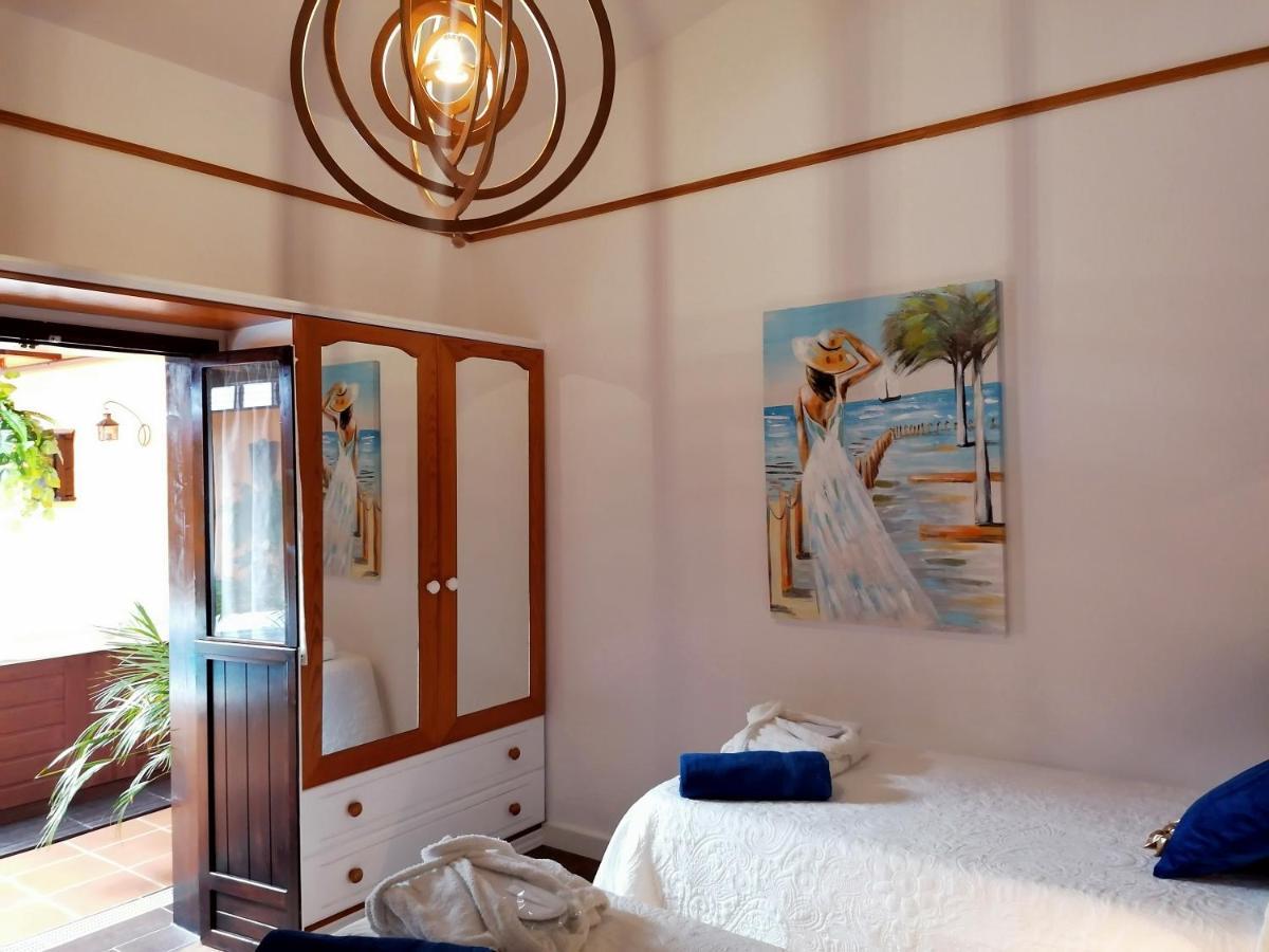 Villa Spa Las Tinajas Triquivijate المظهر الخارجي الصورة