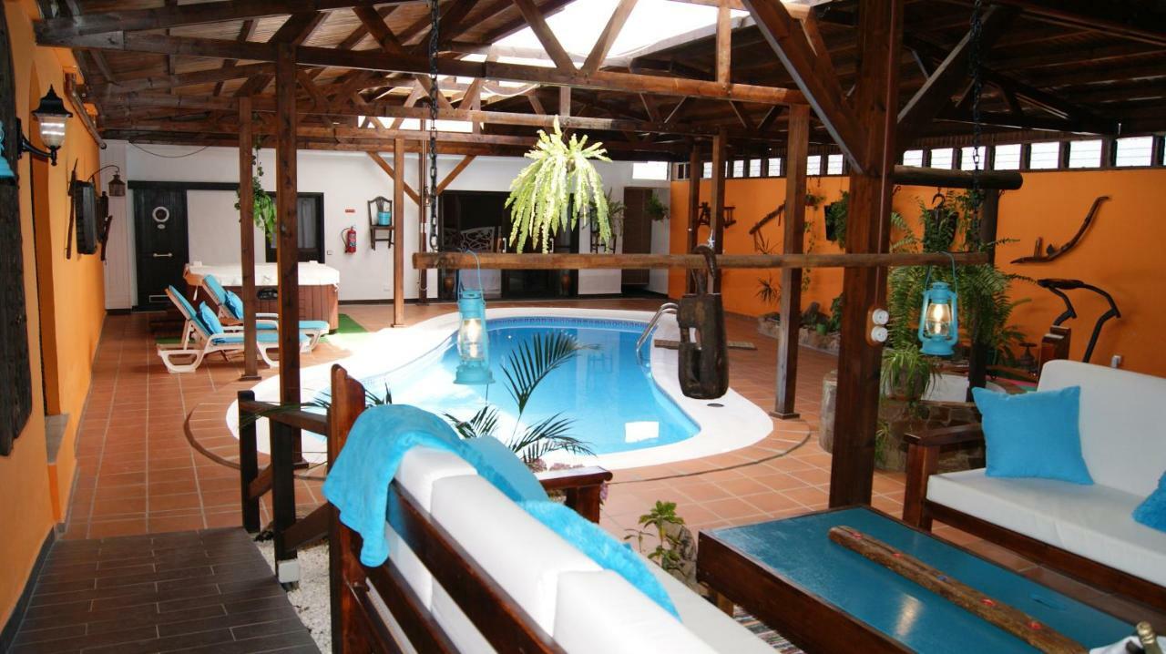 Villa Spa Las Tinajas Triquivijate المظهر الخارجي الصورة