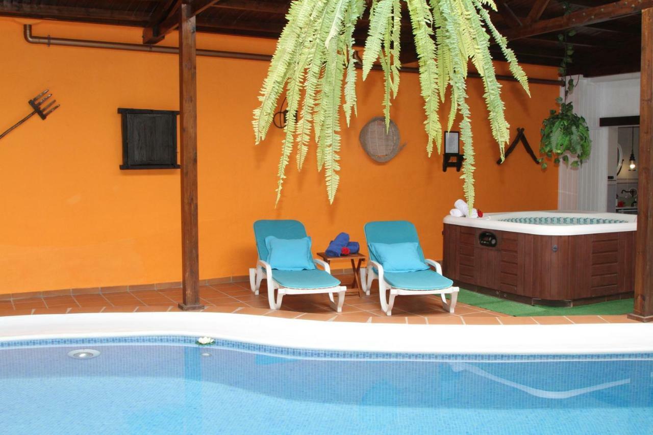 Villa Spa Las Tinajas Triquivijate المظهر الخارجي الصورة