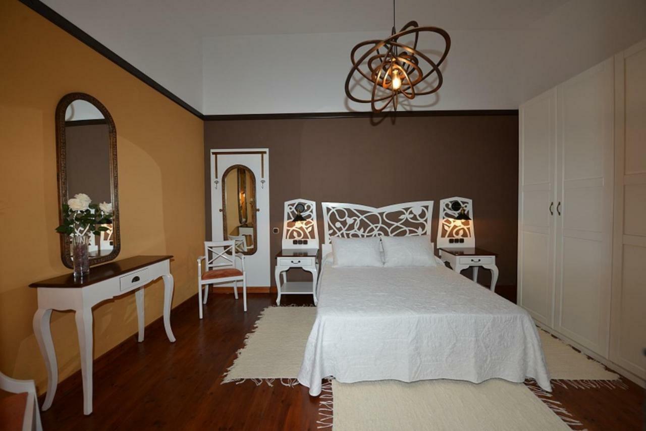 Villa Spa Las Tinajas Triquivijate المظهر الخارجي الصورة