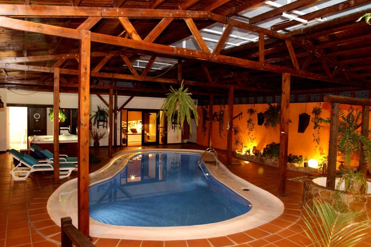 Villa Spa Las Tinajas Triquivijate المظهر الخارجي الصورة